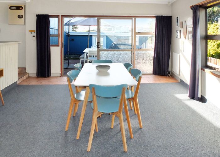  at 20 Mack Street, Foxton Beach, Horowhenua, Manawatu / Whanganui