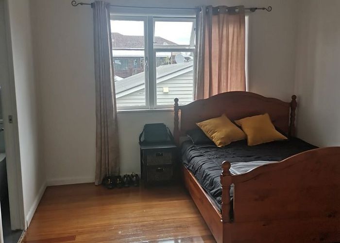  at 32A Staveley Avenue, Mount Roskill, Auckland City, Auckland
