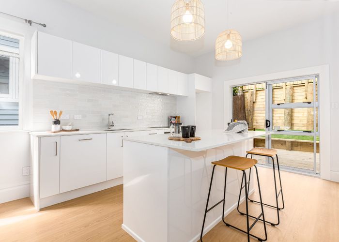  at 39 Hohiria Road, Hataitai, Wellington