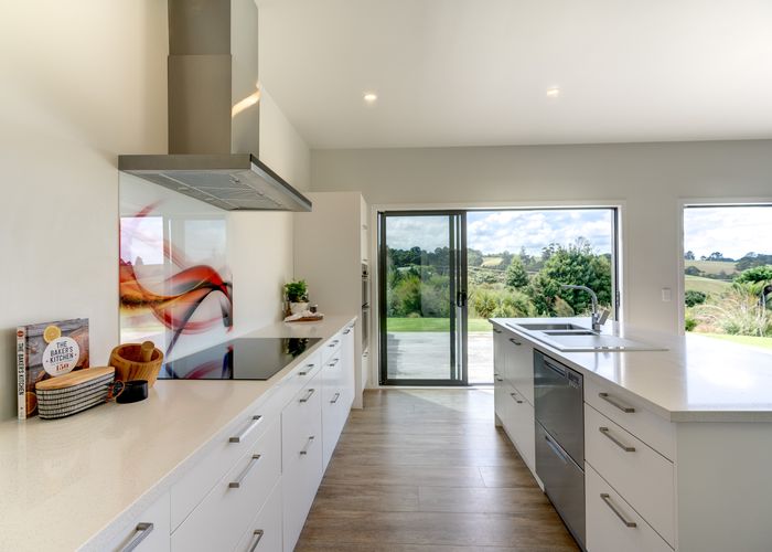  at 10 Derwin Lane, Parua Bay, Whangarei