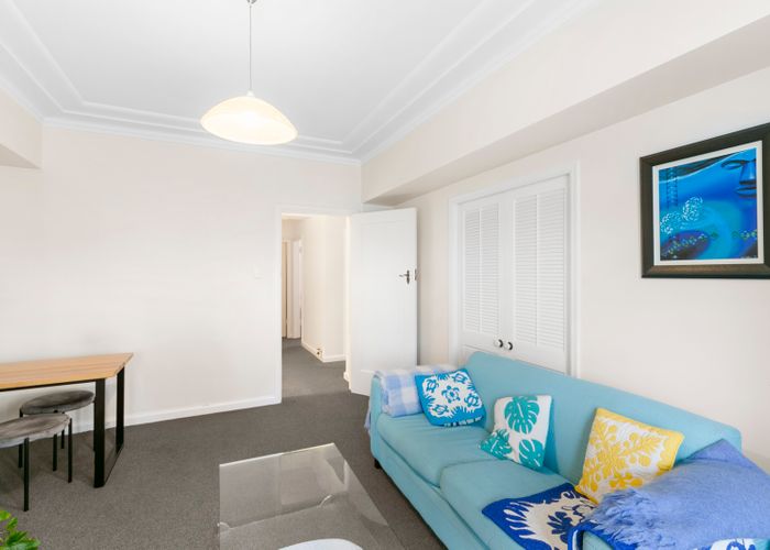  at 2/280 Oriental Parade, Oriental Bay, Wellington