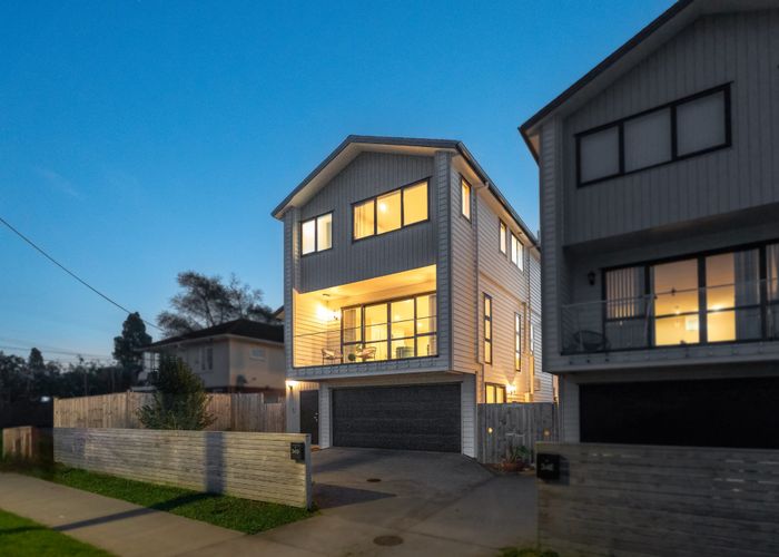  at 34D Nikau Street, New Lynn, Waitakere City, Auckland