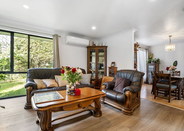  at 1 Highfields Terrace, Henderson, Waitakere City, Auckland