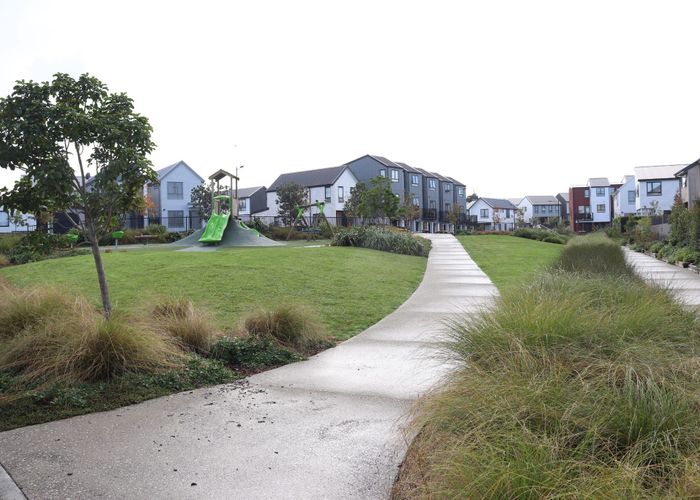  at 2 Tute Lane, Glen Innes, Auckland City, Auckland
