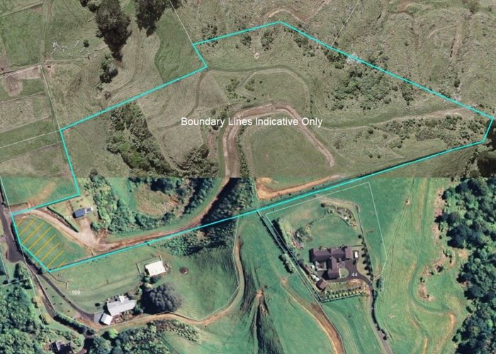  at 167 Wairau Road, Kaitake