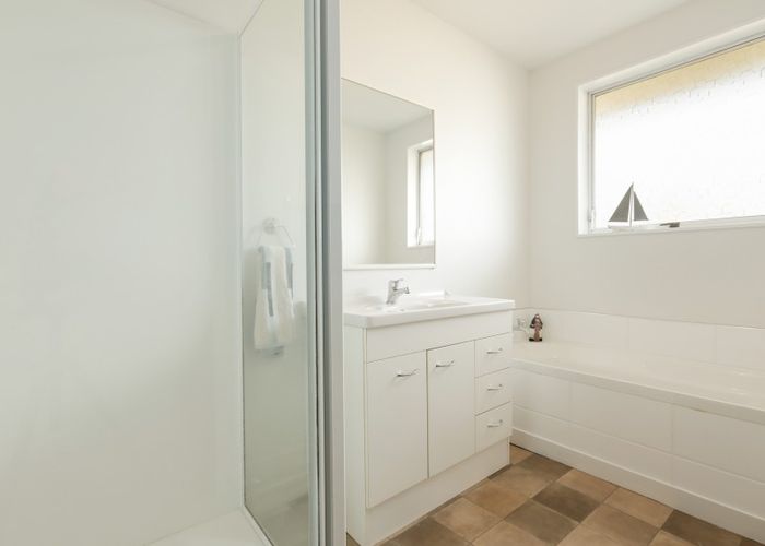  at 1/39 Chipping Lane, Redwood, Christchurch