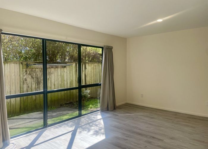  at 19/548 Albany Highway, Albany, Auckland