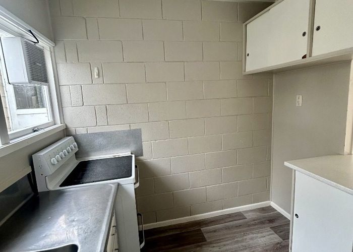  at 4/267 Massey Road, Mangere East, Manukau City, Auckland