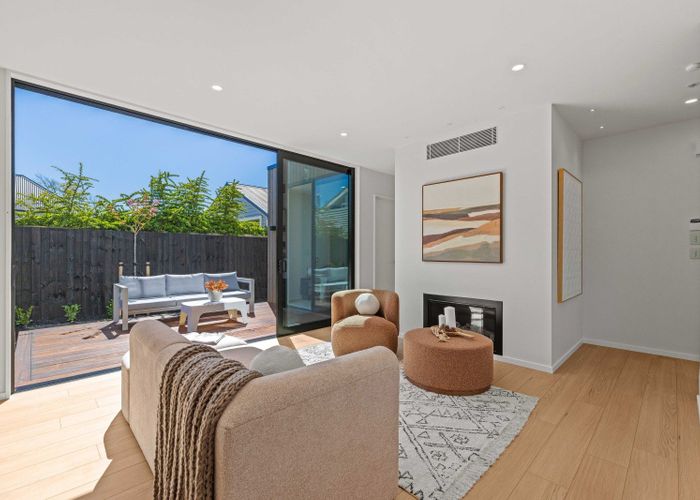  at 35 Clare Road, Merivale, Christchurch City, Canterbury