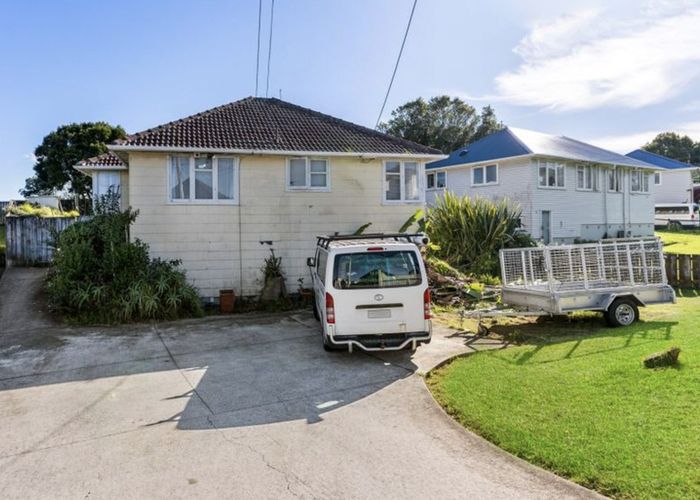  at 19 Taniwha Street, Wai o Taiki Bay, Auckland