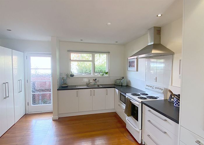  at 1/25 Remuera Avenue, Cashmere, Christchurch
