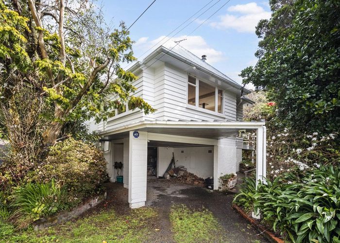  at 39 Cornford Street, Karori, Wellington