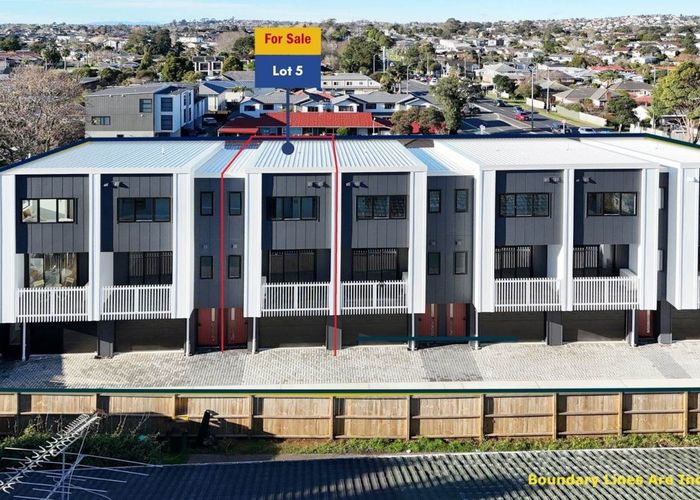  at Lot 5, 220 Pakuranga Road, Pakuranga Heights, Manukau City, Auckland