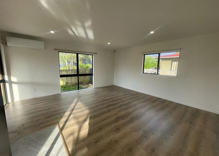  at 2/51 Marion Avenue, Mount Roskill, Auckland City, Auckland