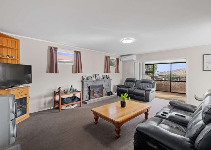  at 26 Mack Place, Red Hill, Papakura