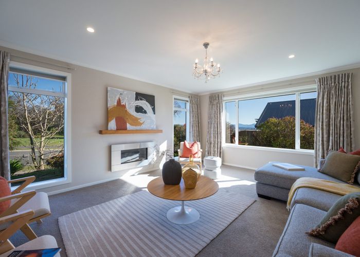  at 43 Fairose Drive, Richmond