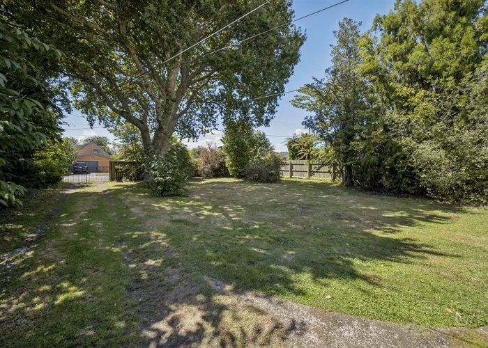  at 64 Robinson Avenue, Holdens Bay, Rotorua, Bay Of Plenty