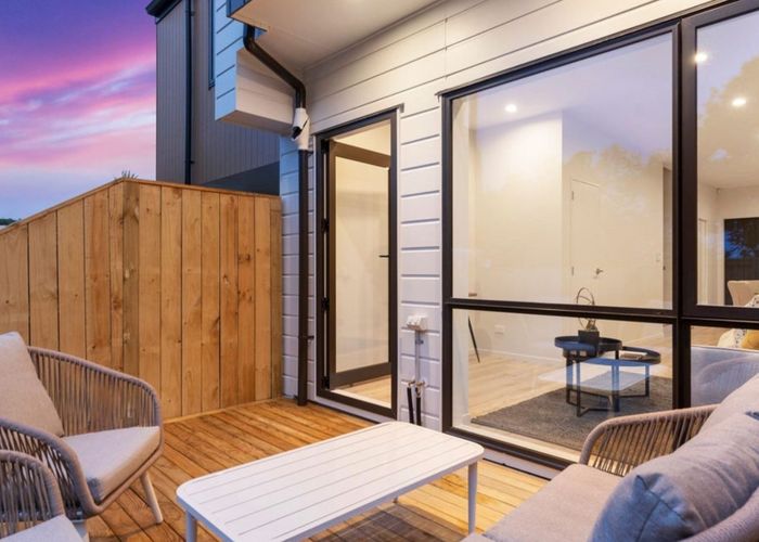  at 26D Bellringer Road, Massey, Auckland
