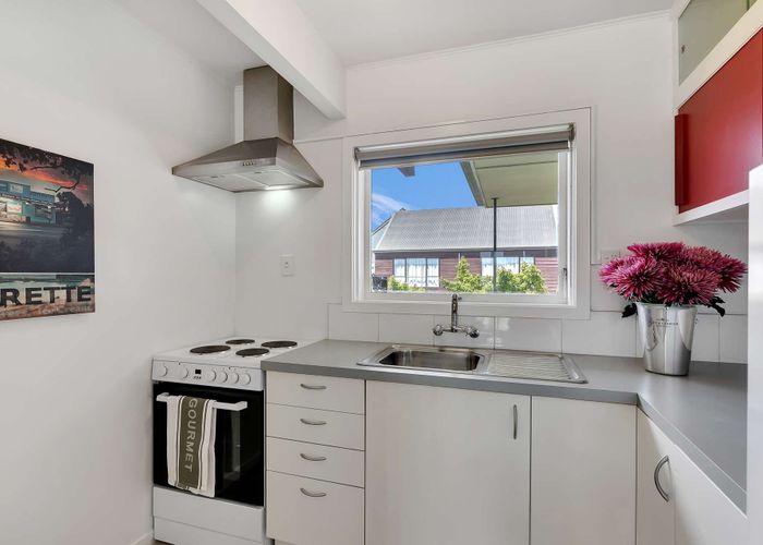  at 7/58 Papanui Road, Merivale, Christchurch