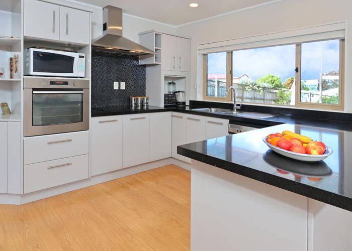  at 3 San Antonio Way, Henderson, Auckland