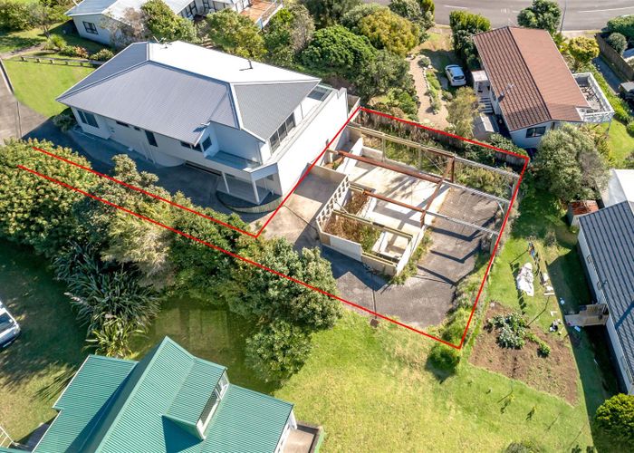  at 321A Onemana Drive, Onemana, Whangamatā