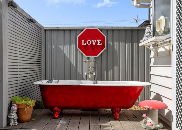  at 3 Anne Road, Bellevue, Tauranga