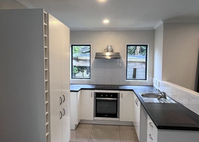  at 36A Serwayne Place, Sunnyvale, Waitakere City, Auckland