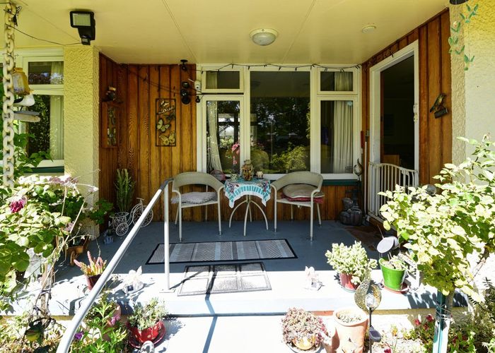  at 64 Eton Street, Hampstead, Ashburton