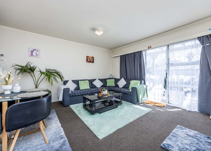  at 1 to 6/57A Wallace Road, Papatoetoe, Manukau City, Auckland