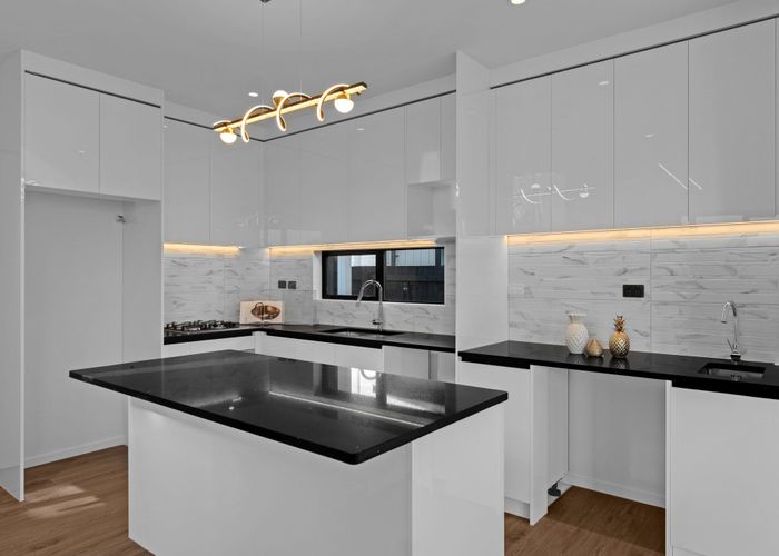  at Lot 4, 92 Rangitoto Road, Papatoetoe, Manukau City, Auckland