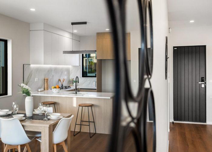 at 10 Greenbrier Street, Westgate, Waitakere City, Auckland