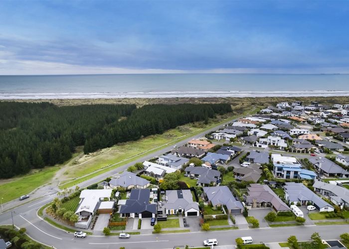  at 5 Torrey Pines, Waimairi Beach, Christchurch