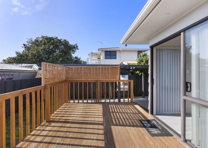 at 4B Daniel Avenue, Mangere East, Auckland