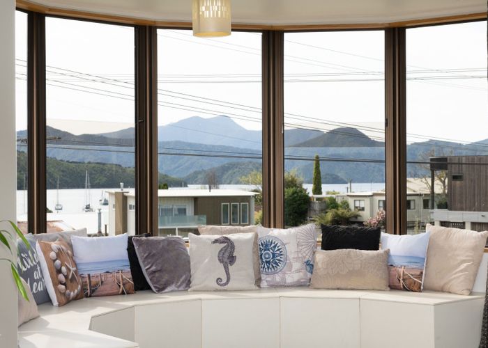  at 318 Waikawa Road, Waikawa, Picton