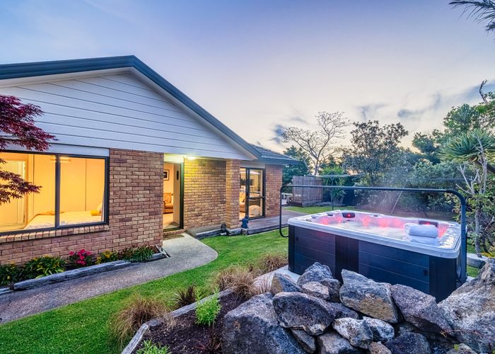  at 37 Davington Way, Burswood, Auckland