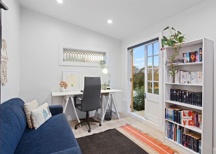  at 26 Postman Road, Albany