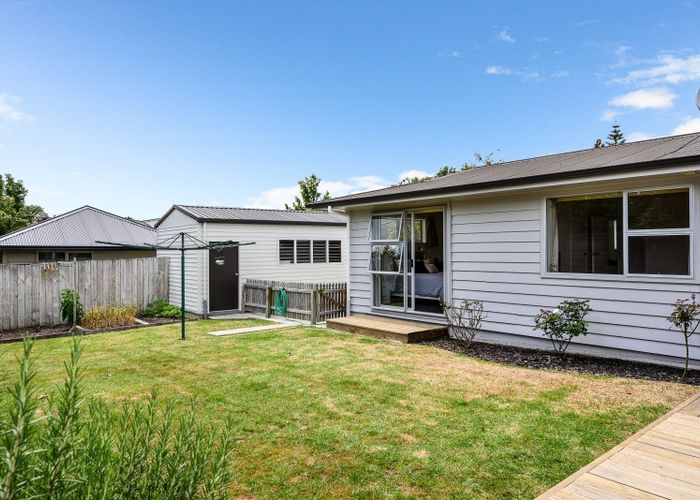  at 6 Kohekohe Place, Pukete, Hamilton