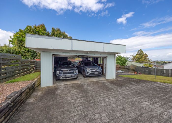  at 139 Everglade Drive, Totara Heights, Auckland