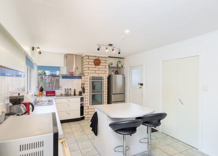  at 7 Snell Grove, Clouston Park, Upper Hutt, Wellington