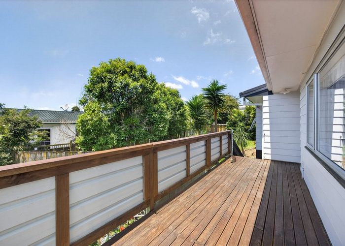  at 2/32A Helena Street, Massey, Waitakere City, Auckland