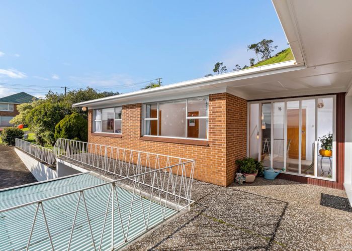  at 54 Scott Avenue, Mangere Bridge, Auckland