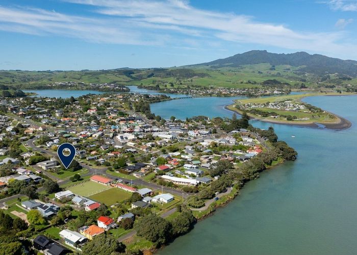  at 17 James Street, Raglan, Waikato, Waikato