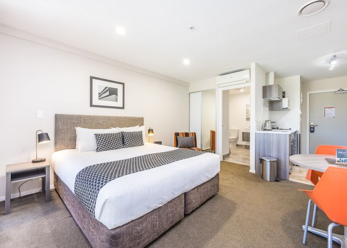  at 204/80 Beaumont Street, Auckland Central, Auckland