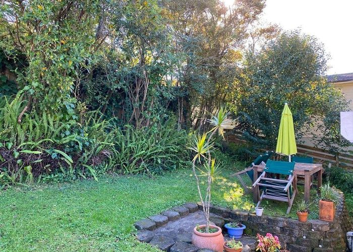  at 51A South Lynn Road, Titirangi, Waitakere City, Auckland