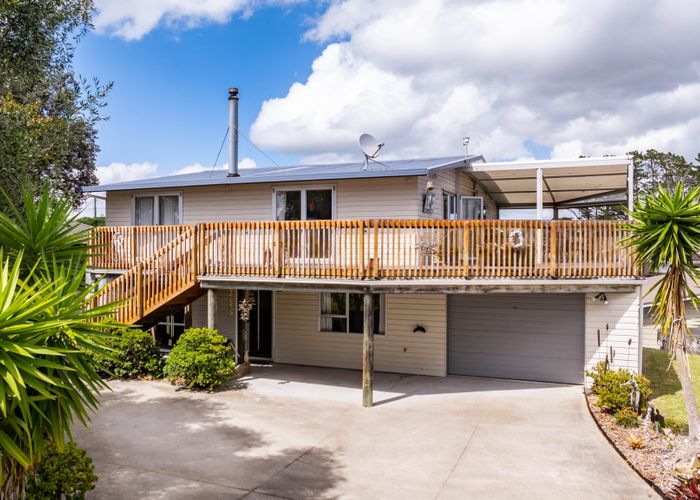  at 10 Awatea Street, Mangawhai Heads, Mangawhai