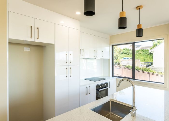  at 2/2 Frost Rd, Mount Roskill, Auckland City, Auckland