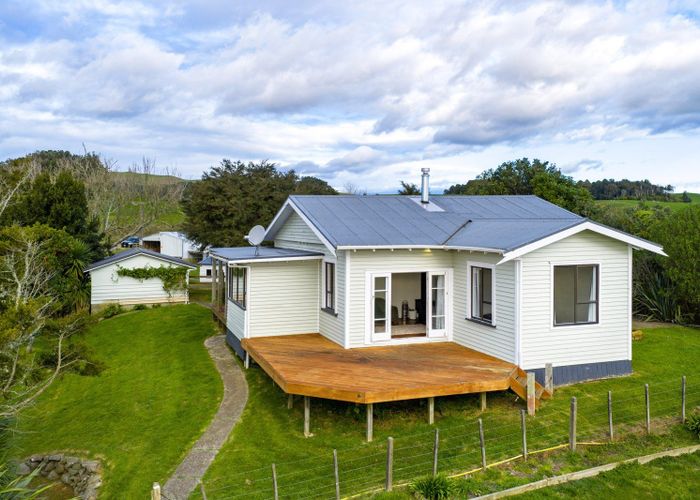  at 98A Houchen Road, Raglan, Raglan