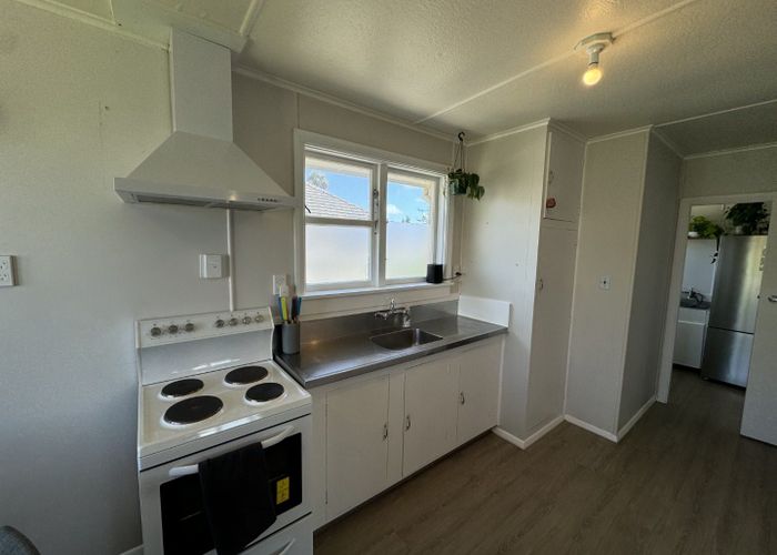  at 37 Fenchurch Street, Redwood, Christchurch City, Canterbury