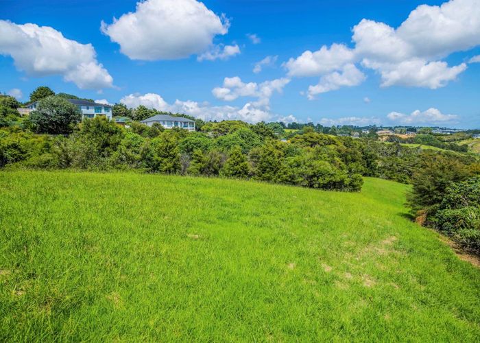  at 884 Redoubt Road, Manukau, Manukau City, Auckland