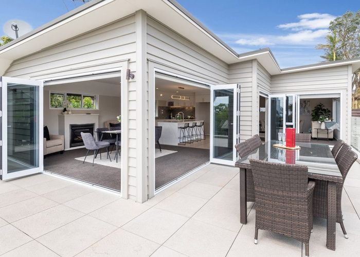 at 33B Bleakhouse Road, Mellons Bay, Manukau City, Auckland